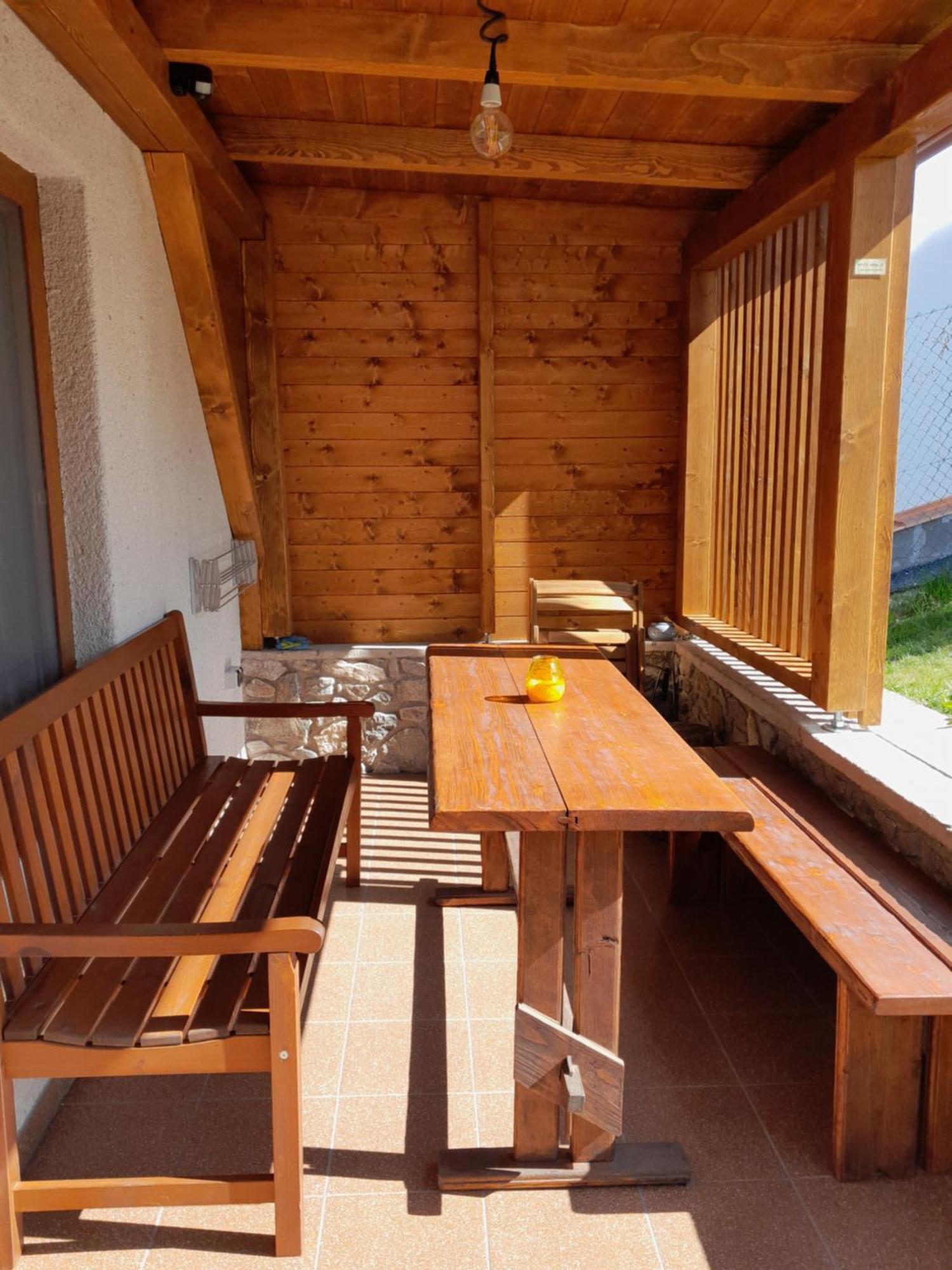 Ubytovani Na Sklepe U Prochazku Pouzdrany Exteriér fotografie